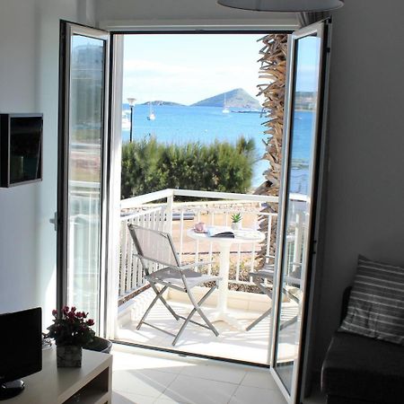 Apartments Mare Blu By The Sea. Pórto Ráfti Eksteriør billede